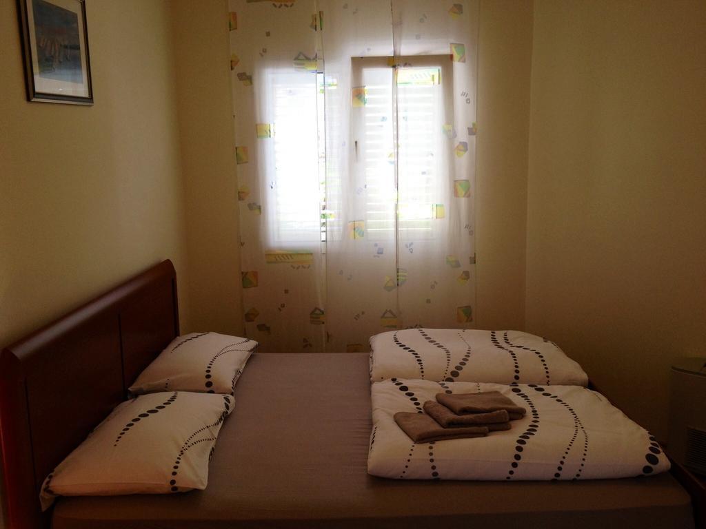 Apartments Rukavina Rogoznica  Room photo